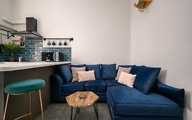 Vibrant Leith Flat